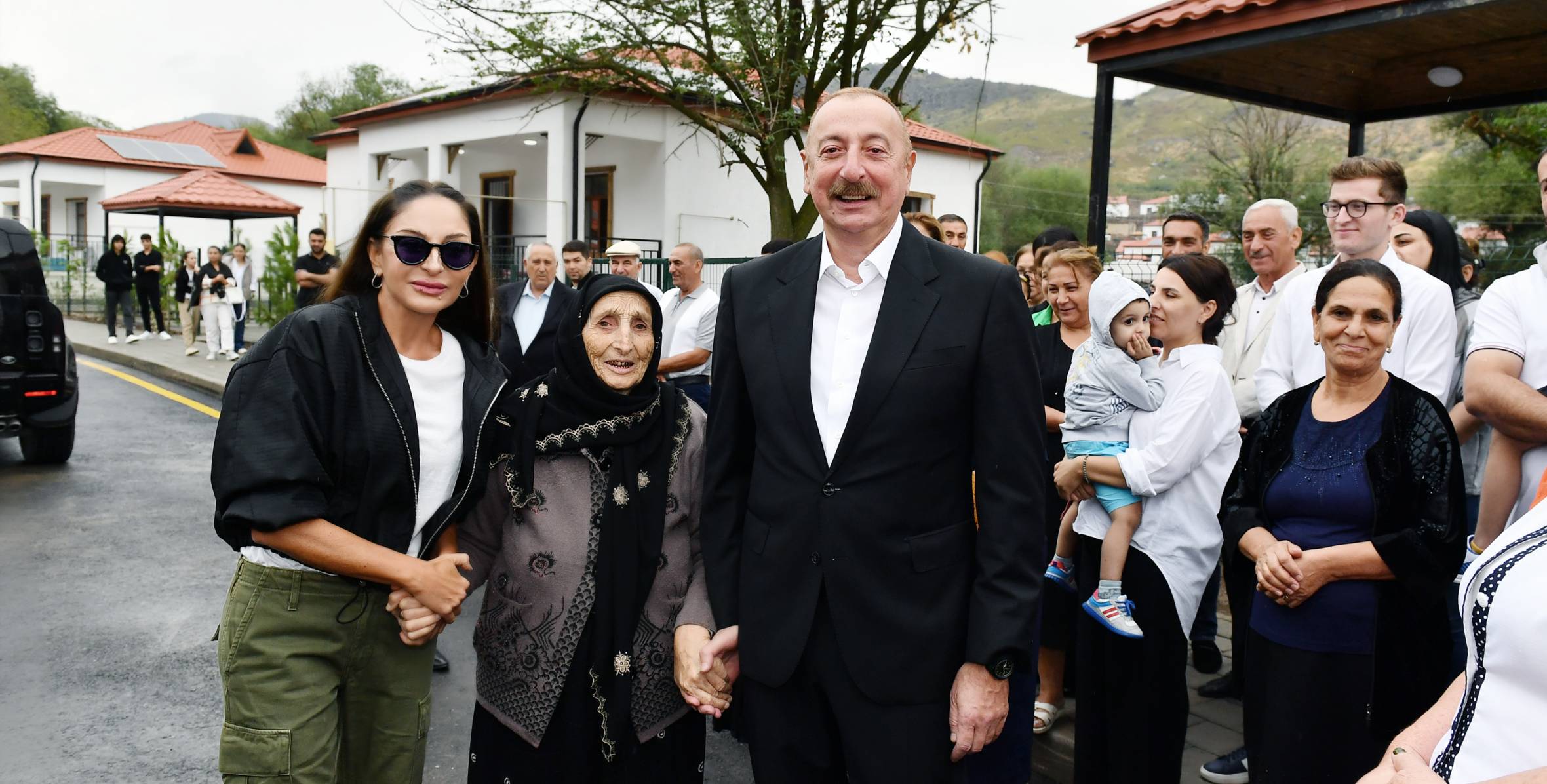 Qəzənfər Niftəliyev: Qadınların cəmiyyətdəki rolu ölkəmizin inkişafında və tərəqqisində əvəzsizdir